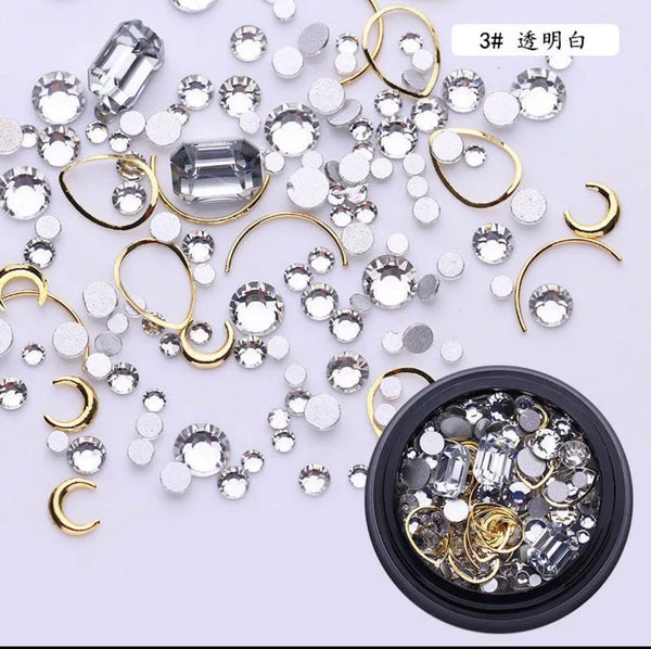 Nail Art Rhinestones and Metals
