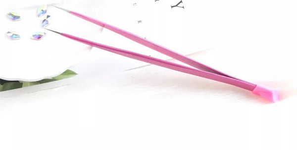 Tweezers