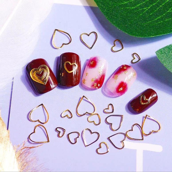Metal heart shape decoration