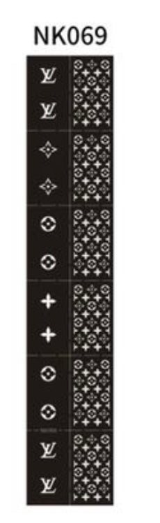 Stencil Nail Art