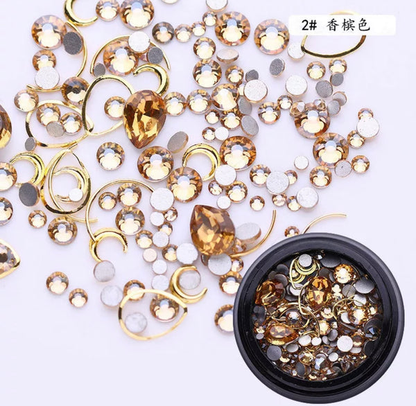 Nail Art Rhinestones and Metals