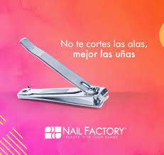 Nail clipper (corta unas)